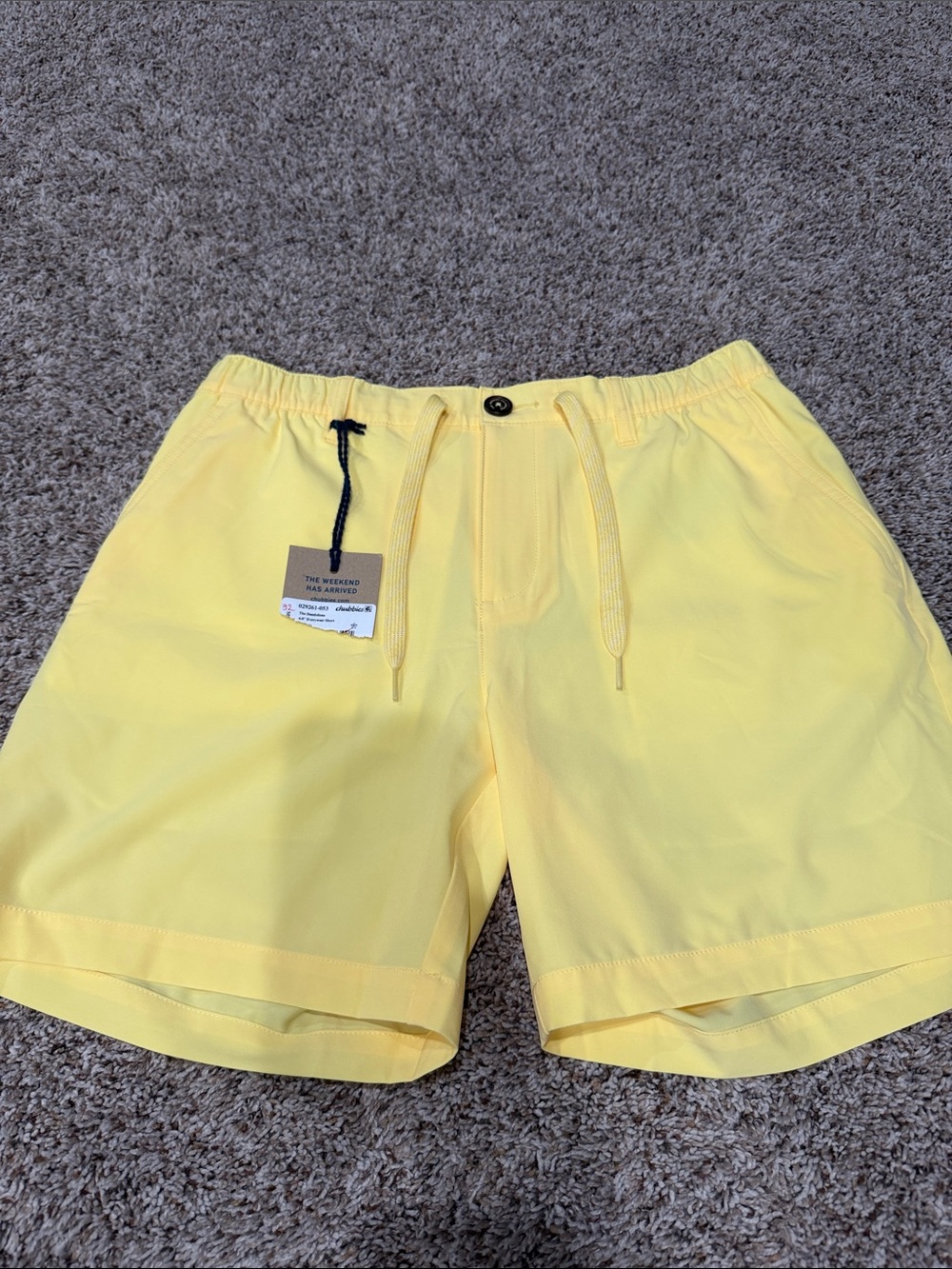 chubbies Men's Sunny Yellow Athletic Drawstring Shorts Size Medium